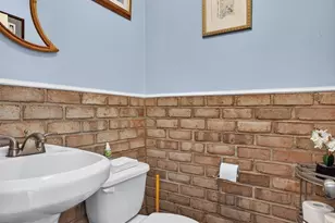 189 Washington St, Canton, MA 02021 - Photo 17