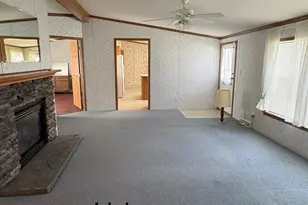 11 Medallion Rd, Holbrook, MA 02343 - Photo 5