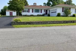 156 Eastview Ave, Somerset, MA 02726 - Photo 1