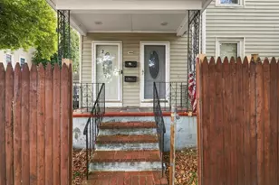 104 Waterhill St, Lynn, MA 01905 - Photo 25