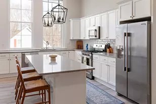 10 Congress St, Amesbury, MA 01913 - Photo 1