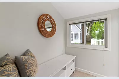 25 Ocean Ave, Harwich, MA 02646 - Photo 5