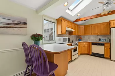25 Ocean Ave, Harwich, MA 02646 - Photo 11