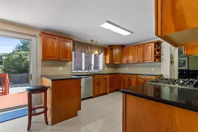 159 Braemoor Rd, Brockton, MA 02301 - Photo 3
