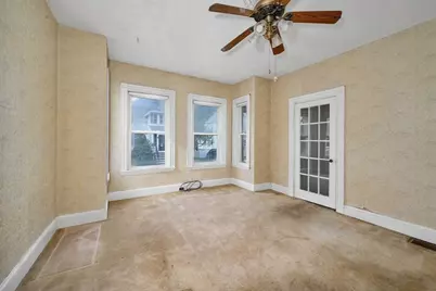 21 Ardale St, Boston, MA 02131 - Photo 9