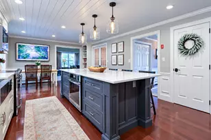 2 Holly Ln, Haverhill, MA 01835 - Photo 9