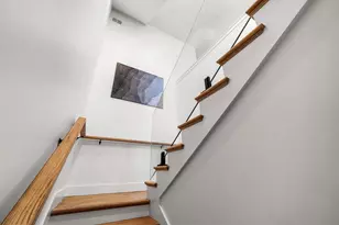 86 Princeton St, Boston, MA 02128 - Photo 9