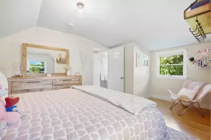 27 Pickering St, Danvers, MA 01923 - Photo 23