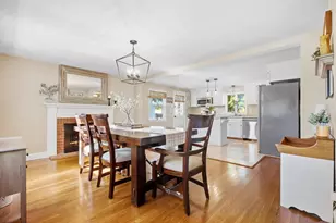 27 Pickering St, Danvers, MA 01923 - Photo 7