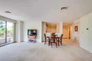 183 Oak St, Newton, MA 02464 - Photo 7