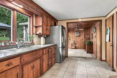 81 E Gooseberry Rd, West Springfield, MA 01089 - Photo 13