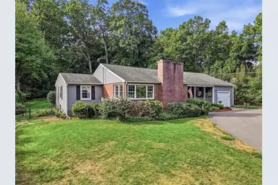 81 E Gooseberry Rd, West Springfield, MA 01089 - Photo 1