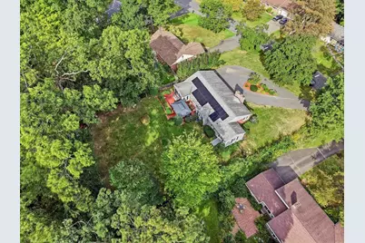 81 E Gooseberry Rd, West Springfield, MA 01089 - Photo 35