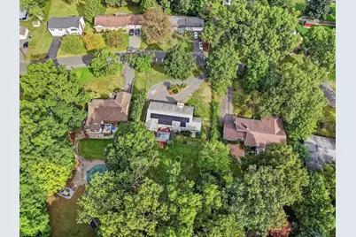 81 E Gooseberry Rd, West Springfield, MA 01089 - Photo 33
