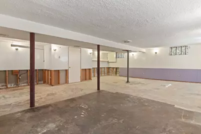 163 Center St, Groveland, MA 01834 - Photo 25