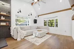 203 Winn St, Burlington, MA 01803 - Photo 15