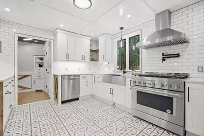 203 Winn St, Burlington, MA 01803 - Photo 7