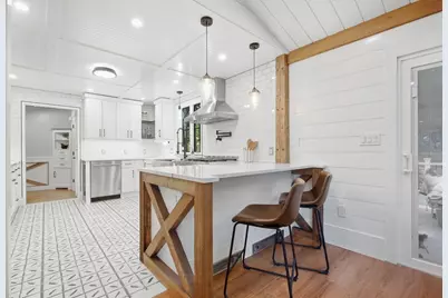 203 Winn St, Burlington, MA 01803 - Photo 9