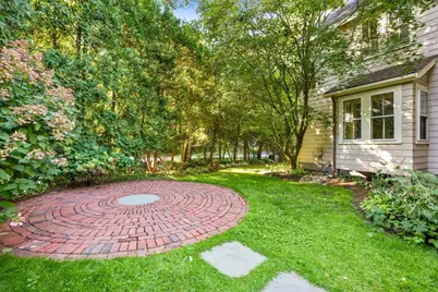 8 East Rd, Wayland, MA 01778 - Photo 15