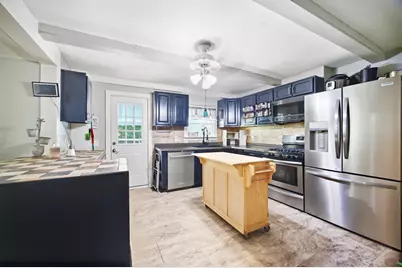43 Mechanic St, Warren, MA 01083 - Photo 17
