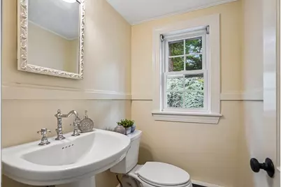 1 Constitution Rd, Lexington, MA 02421 - Photo 9