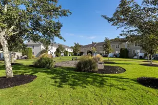 26 Boxberry Ln, Rockland, MA 02370 - Photo 21