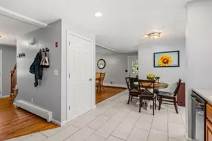 6 Cumberland St, Attleboro, MA 02703 - Photo 9