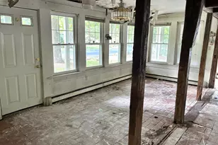 279 Oldham St, Pembroke, MA 02359 - Photo 5
