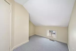 64 Tremont St, Fall River, MA 02720 - Photo 23