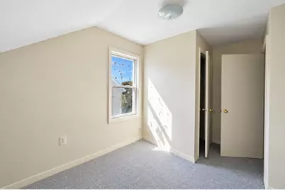 64 Tremont St, Fall River, MA 02720 - Photo 21