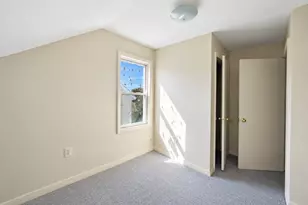 64 Tremont St, Fall River, MA 02720 - Photo 21