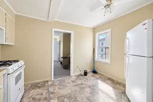64 Tremont St, Fall River, MA 02720 - Photo 13