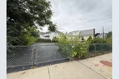 19 Brookdale Rd, Arlington, MA 02474 - Photo 9
