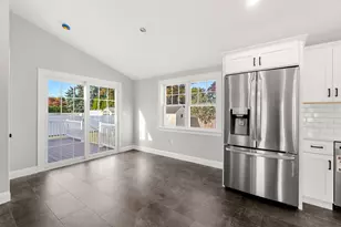 36 MacArthur Blvd, Danvers, MA 01923 - Photo 21