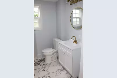 158 Woodcrest Rd, Springfield, MA 01029 - Photo 5