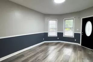 39 Oakwood St, Boston, MA 02124 - Photo 7