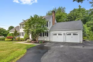 82 Bellingham Rd, Blackstone, MA 01504 - Photo 3