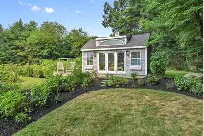 82 Bellingham Rd, Blackstone, MA 01504 - Photo 5