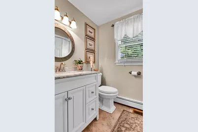 82 Bellingham Rd, Blackstone, MA 01504 - Photo 19