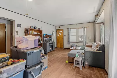 14 Beckert Ave, Revere, MA 02151 - Photo 5