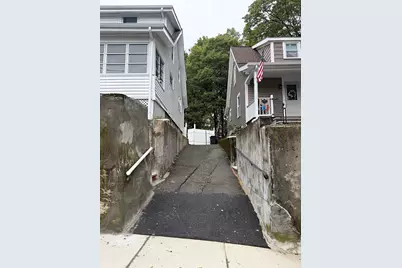 169 Pine St #169, Quincy, MA 02170 - Photo 3