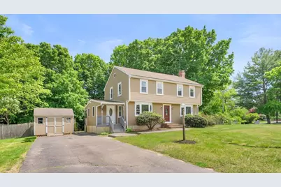 5 Tuckoosa Cir, Bridgewater, MA 02324 - Photo 5