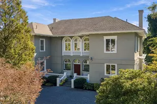 352 Atlantic Ave, Marblehead, MA 01945 - Photo 5