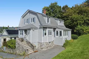 9 Columbus Ave, Lawrence, MA 01841 - Photo 1