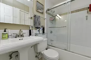 6 Grove St, Boston, MA 02114 - Photo 9