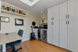 6 Grove St, Boston, MA 02114 - Photo 13