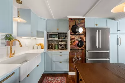 91 Heath St, Somerville, MA 02145 - Photo 9