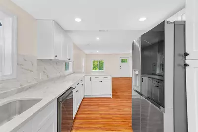 198 Uxbridge Rd, Sutton, MA 01590 - Photo 9