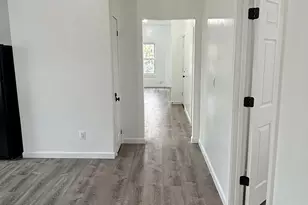 17 Sigel St, Worcester, MA 01610 - Photo 9