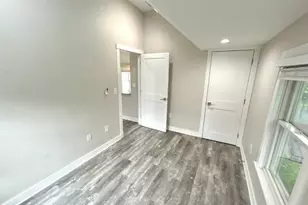 32 Jefferson St, Cambridge, MA 02141 - Photo 17
